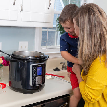 Deco Chef 6 QT 10-in-1 Pressure and Slow Cooker -  Multi-Mode Cooking with Accessories