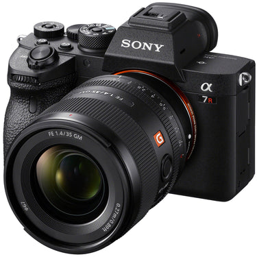 Sony a7R IV Mirrorless Full Frame Camera + 35mm F1.4 GM Lens SEL35F14GM Kit Bundle