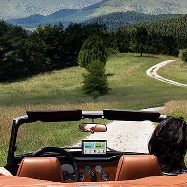 Garmin DriveSmart 76 7" Car GPS Navigator (010-02470-00)
