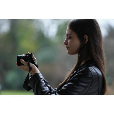 Sony FE 40mm F2.5 G Full Frame Ultra Compact G Lens for E-Mount SEL40F25G, Open Box