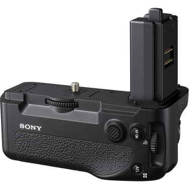 Sony a7 IV Mirrorless Full Frame Camera + 28-70mm Lens Kit + VG-C4EM Grip Bundle