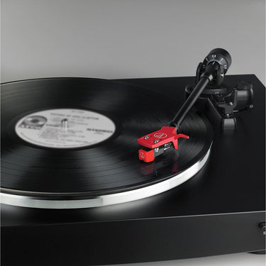 Audio-Technica AT-LP3BK Belt-Drive Stereo Turntable Bundle with CR3 3" Studio Monitors (White)