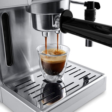 DeLonghi De'Longhi 15 Bar Pump Espresso Machine - ECP3630