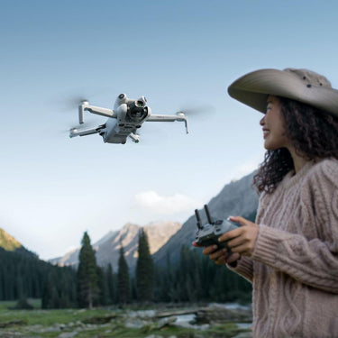DJI Mini 4 Pro 4K HDR Drone Fly More Combo with RC 2 Remote - Open Box