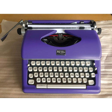 ROYAL CLASSIC Royal 79119q Classic Manual Typewriter purple - OPEN BOX