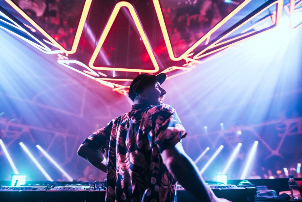 Fisher performing at Hakkasan