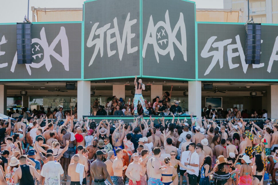 Steve Aoki at Wet Republic