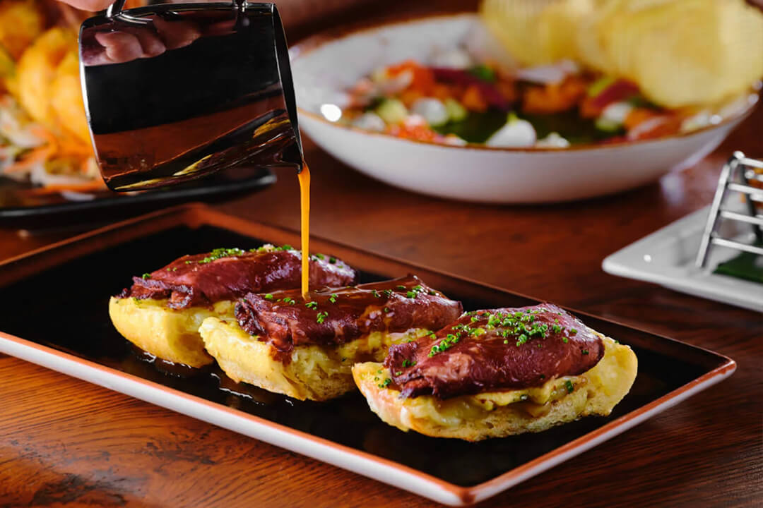 Beauty & Essex Las Vegas Little Steak Dips