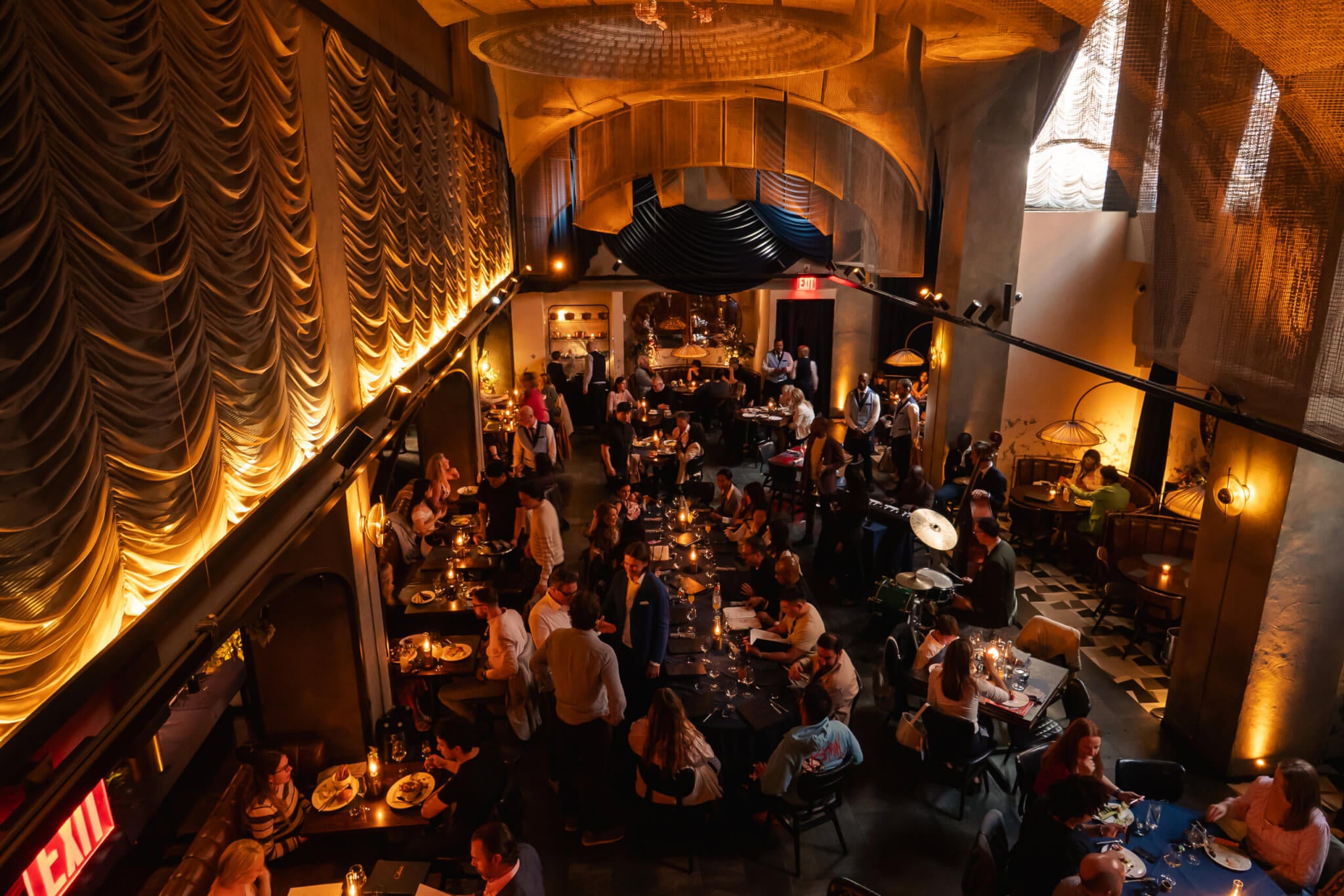 guests dining at Cathedrale