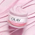 Olay Body Scrub: Nourishing Exfoliation with Wild Rose & Cherry Cream - Image 5